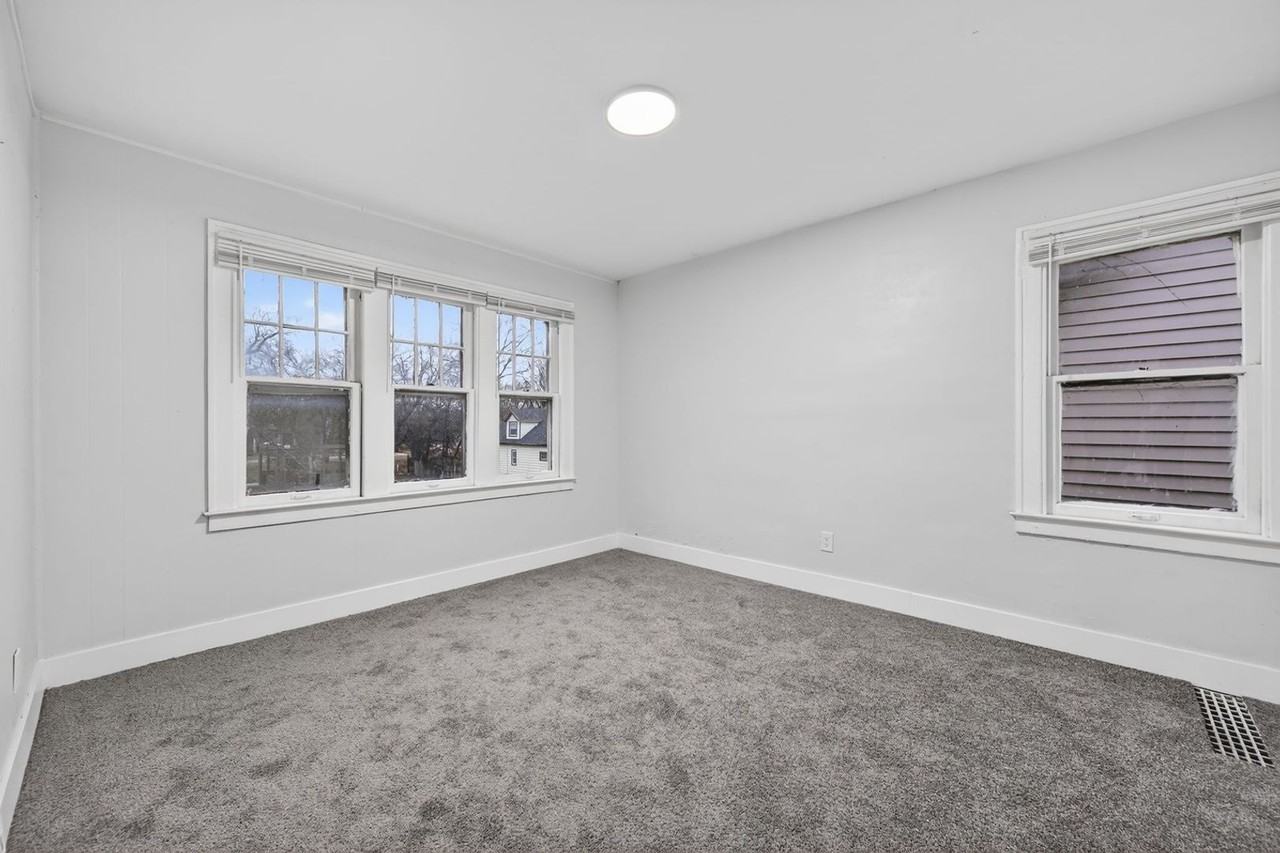 16189 San Juan Dr - Photo 5 of 21