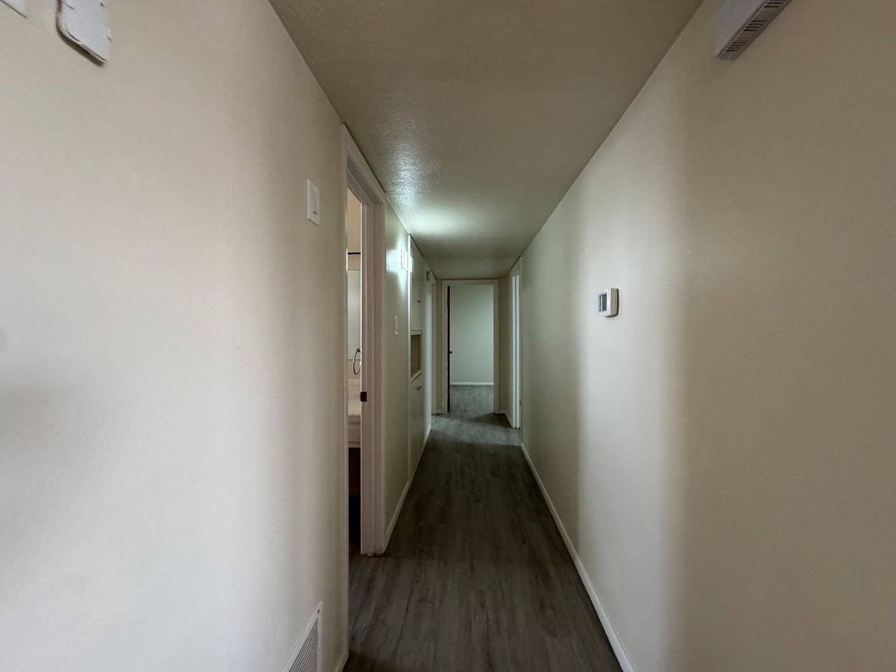 525 W Reed St - Photo 6 of 14