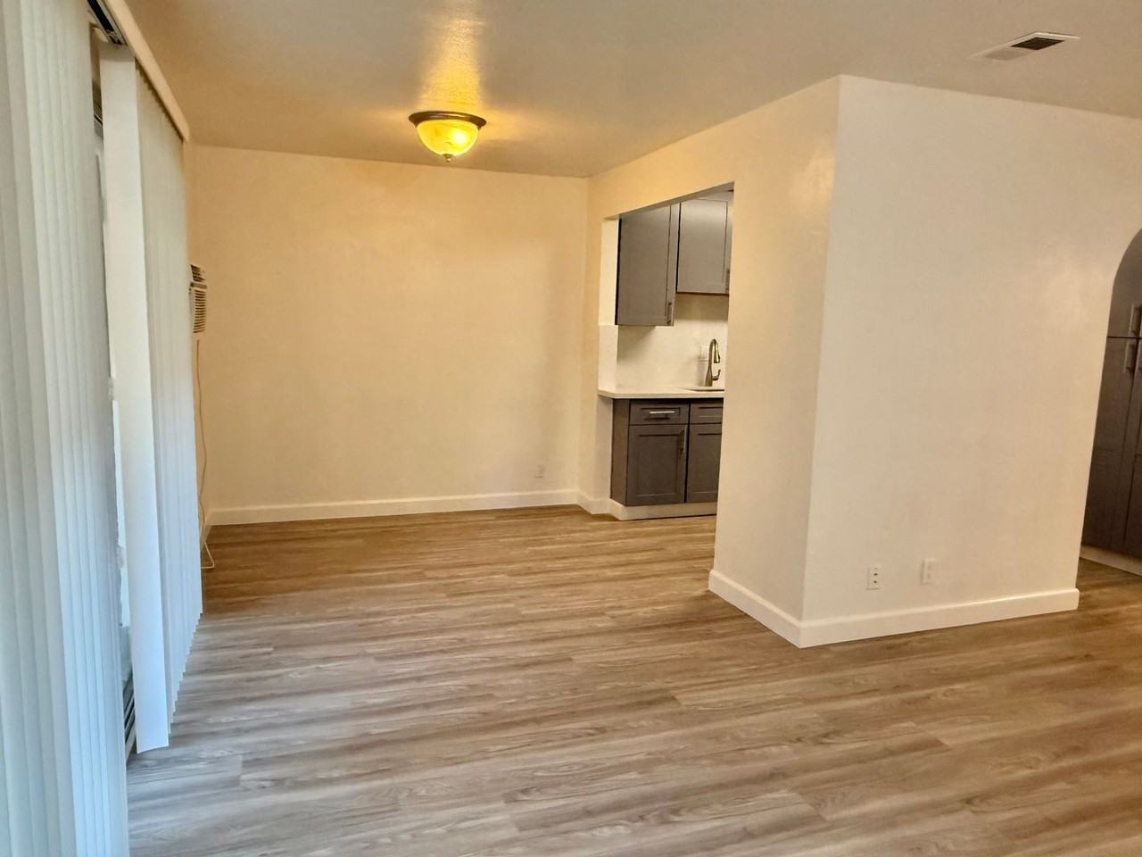 219 Kiely Blvd #A - Photo 5 of 22