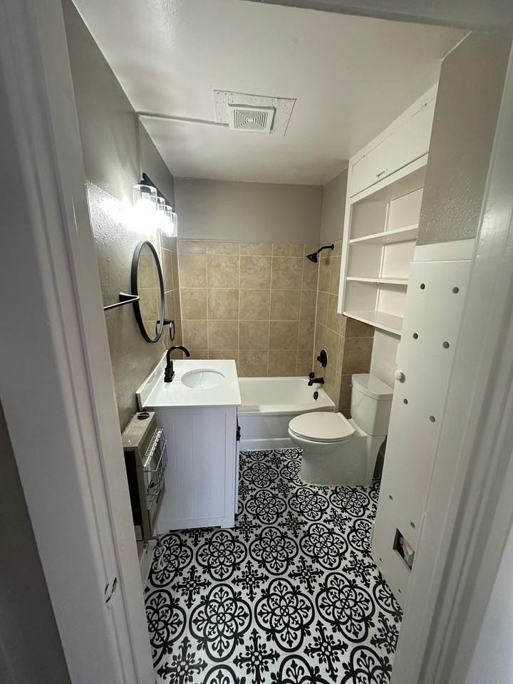 201 Se Adams Blvd - Photo 6 of 16