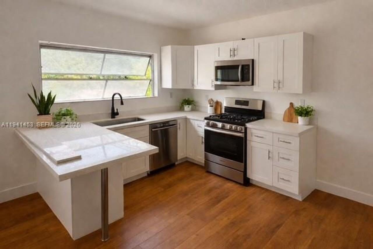 6875 Nw 4th Ave - Photo 5 of 10