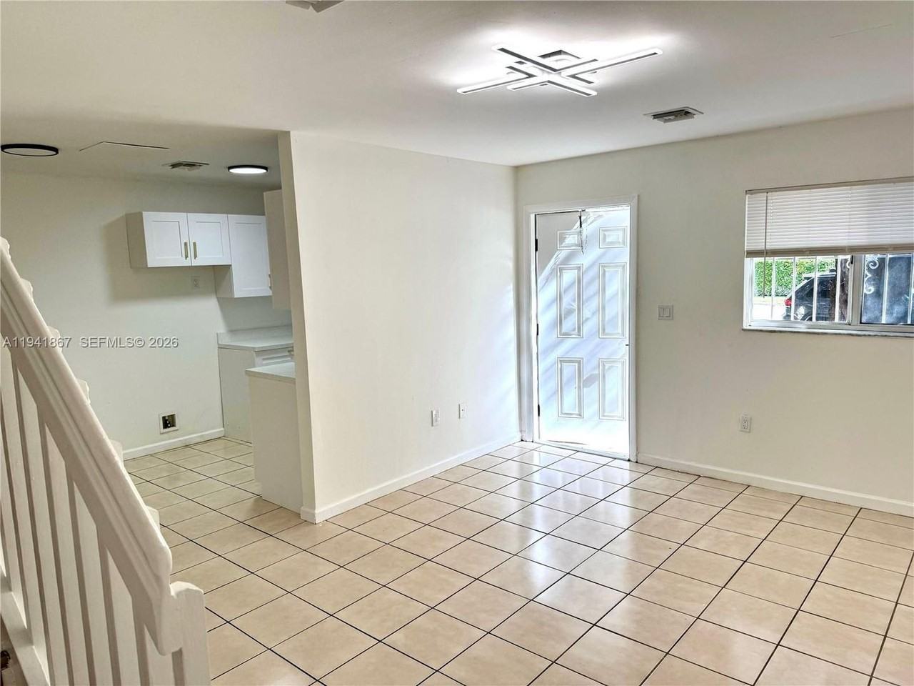 13942 Ne 2nd Ave ## 2b - Photo 3 of 9