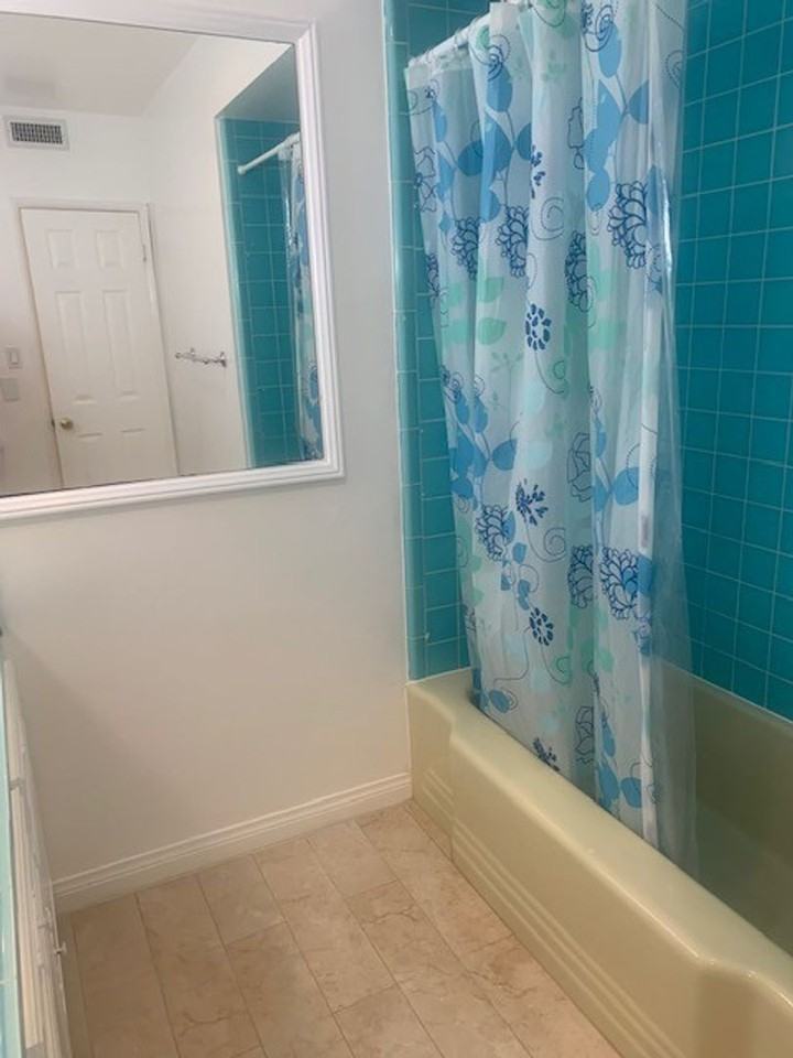 321 Murray Dr - Photo 6 of 9