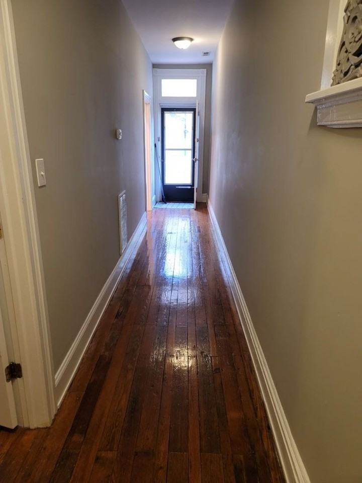 3412 E Marshall St - Photo 4 of 13