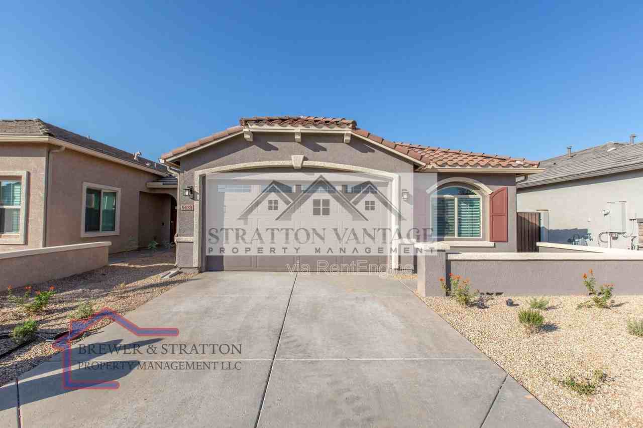 9638 E Tesla Ave - Photo 2 of 50