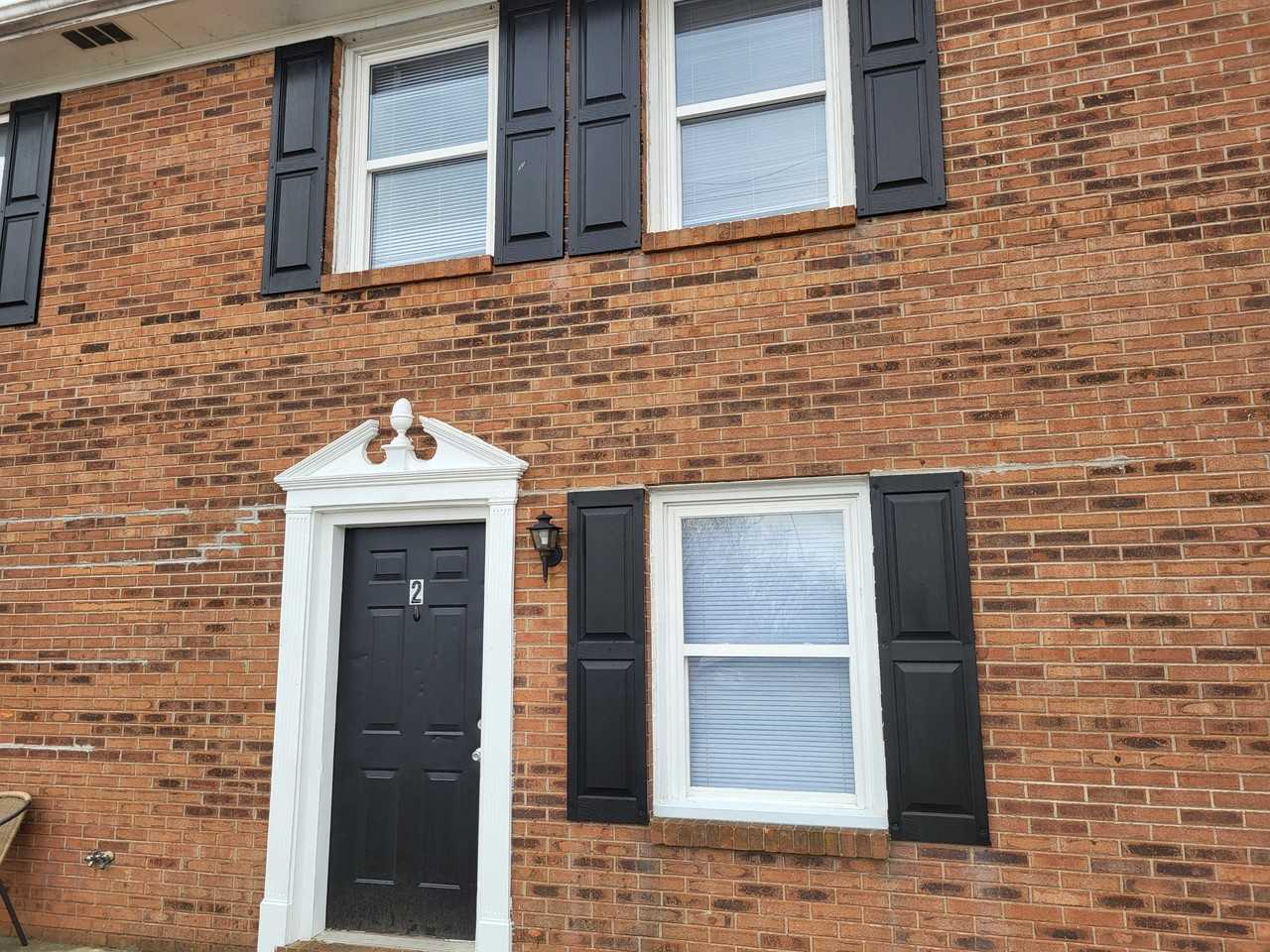 335 Churchill Dr #2 - Photo 3 of 9