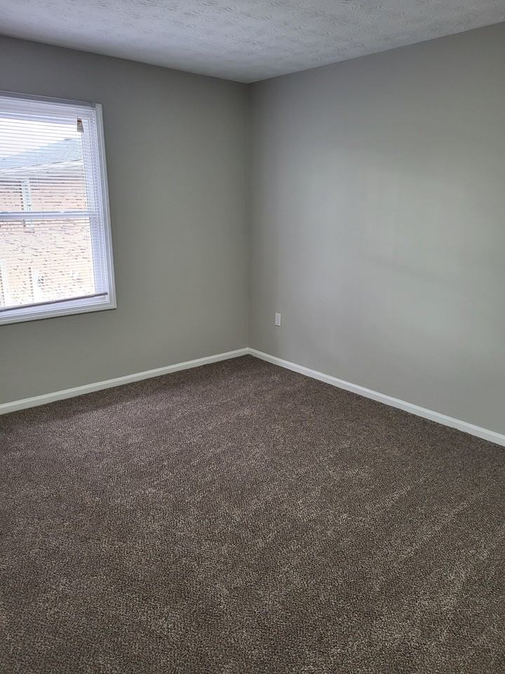 335 Churchill Dr #2 - Photo 2 of 9