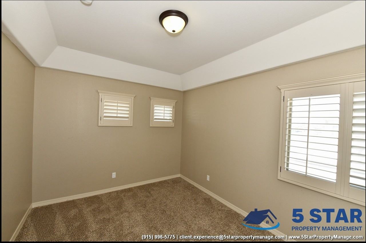 3136 Red Maple Dr - Photo 3 of 50