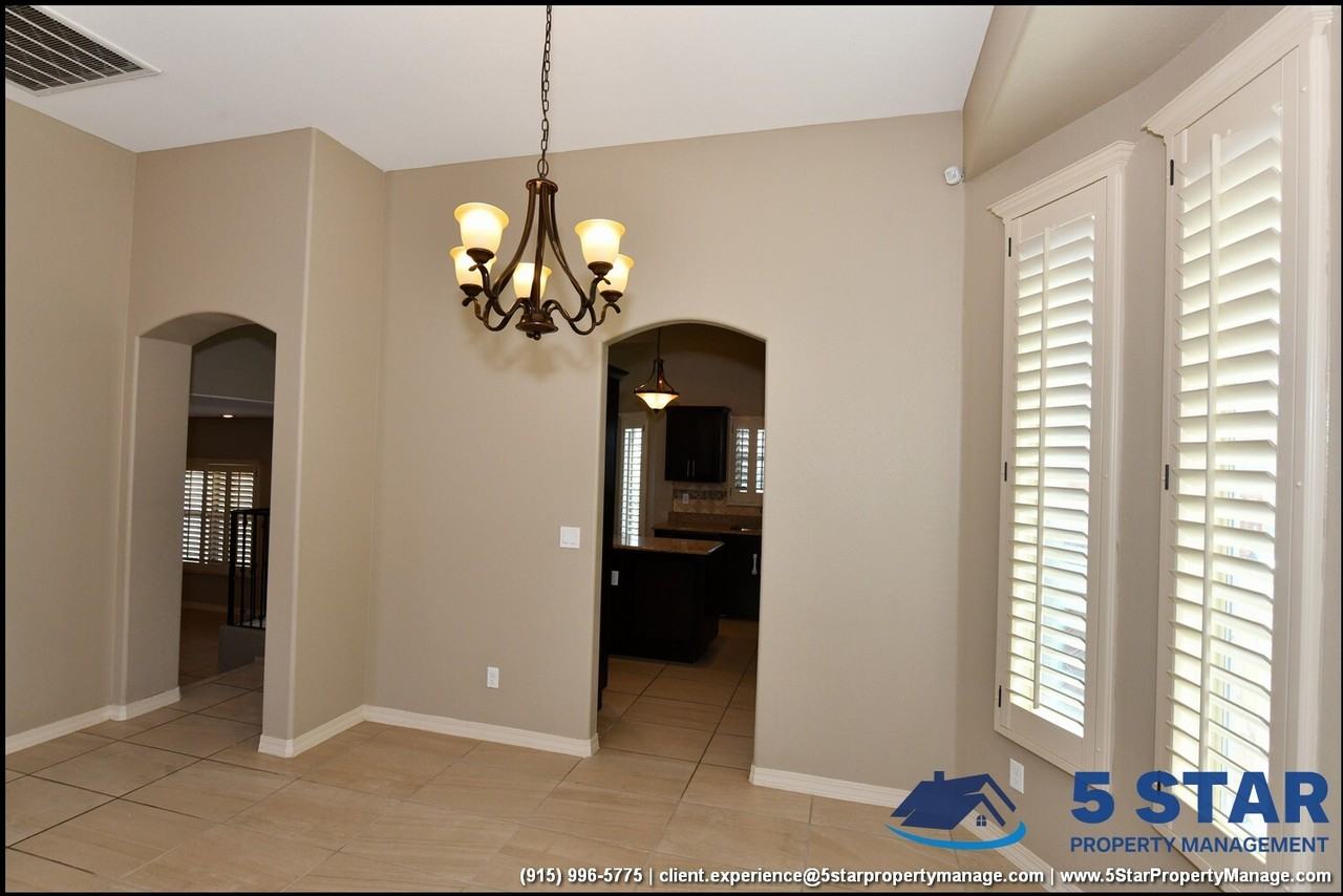 3136 Red Maple Dr - Photo 2 of 50