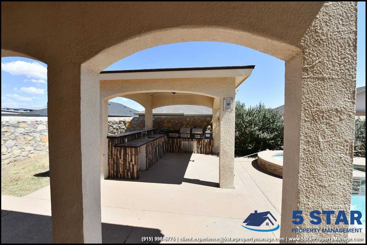 3136 Red Maple Dr - Photo 7 of 50