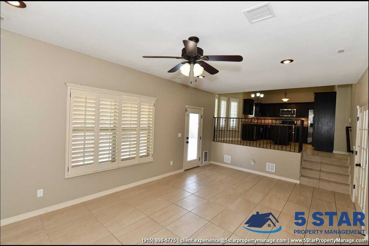 3136 Red Maple Dr - Photo 2 of 50