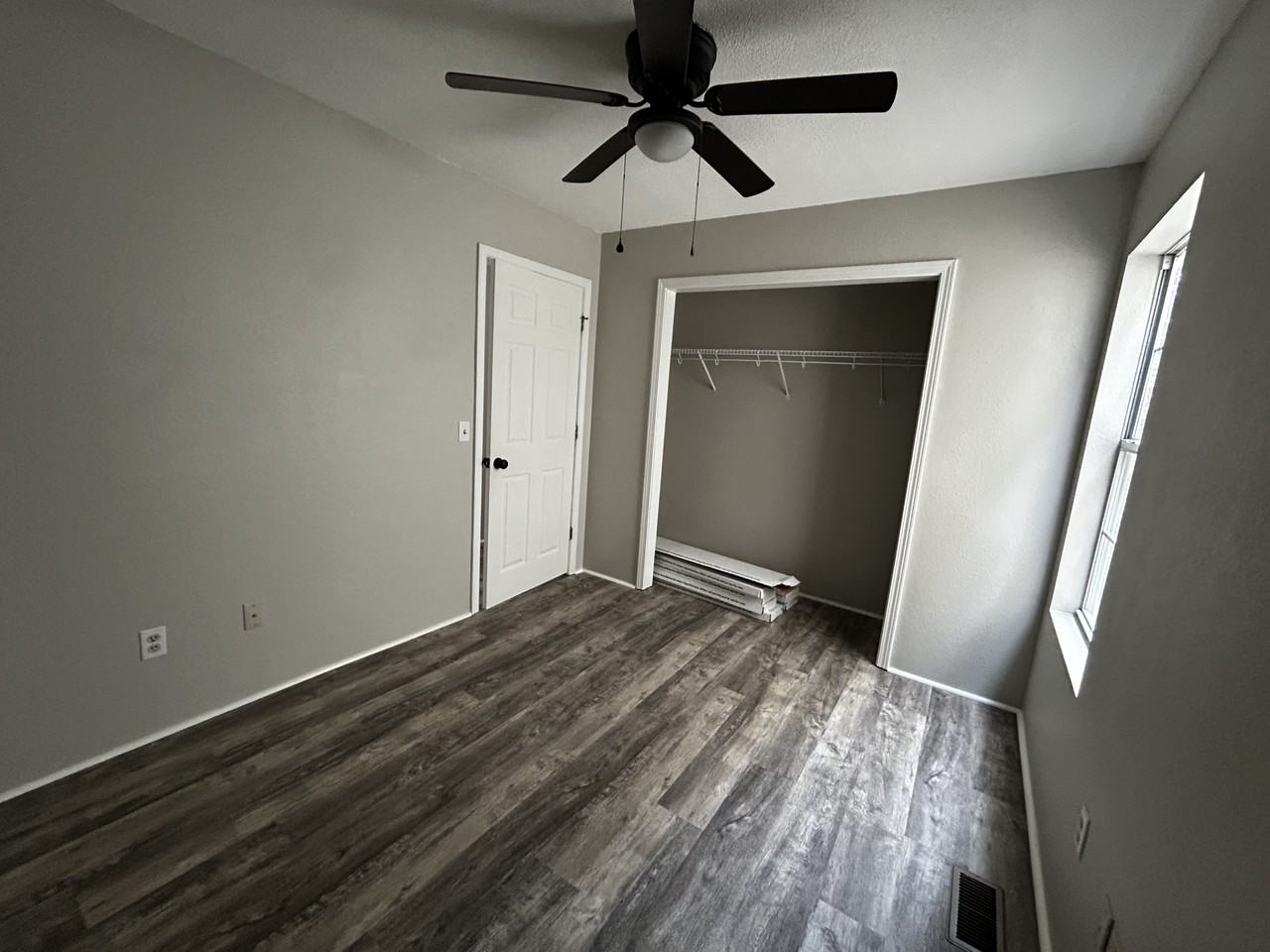 117 Rockyreef Cir - Photo 5 of 15