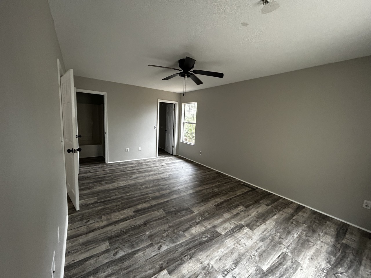 117 Rockyreef Cir - Photo 6 of 15