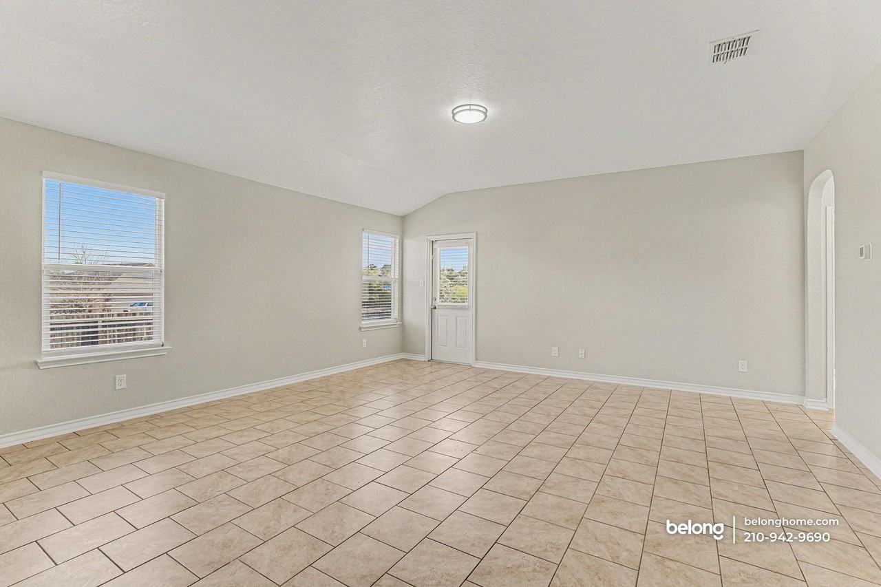 1502 Mourning Dove - Photo 6 of 28