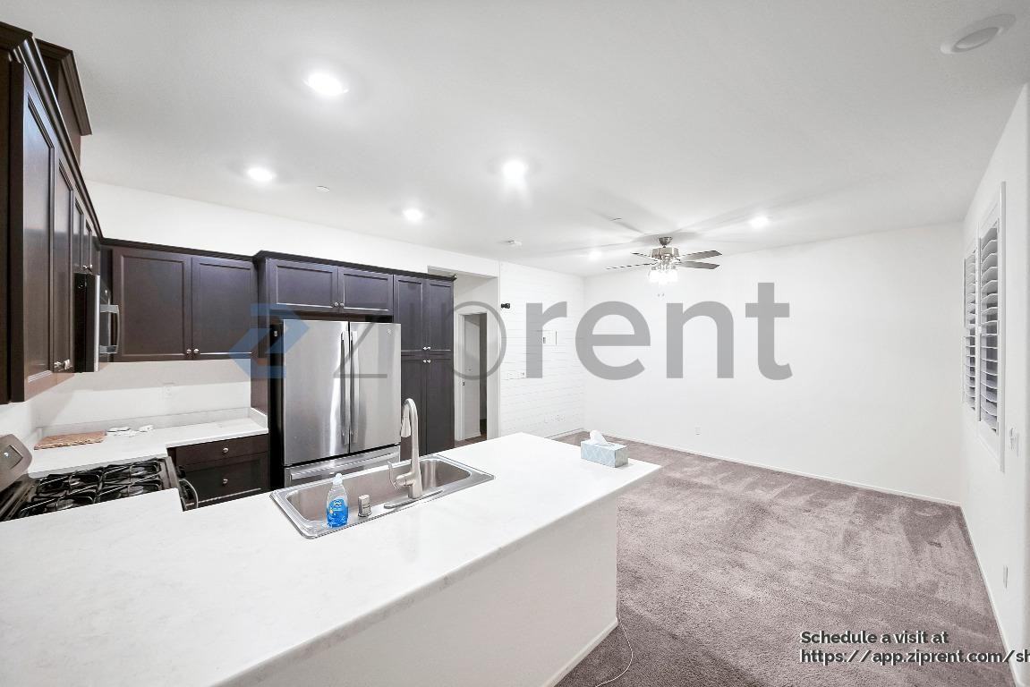 27333 Georgetown Dr - Photo 7 of 16