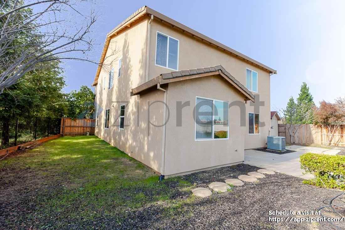 681 Ringneck Ct - Photo 3 of 50