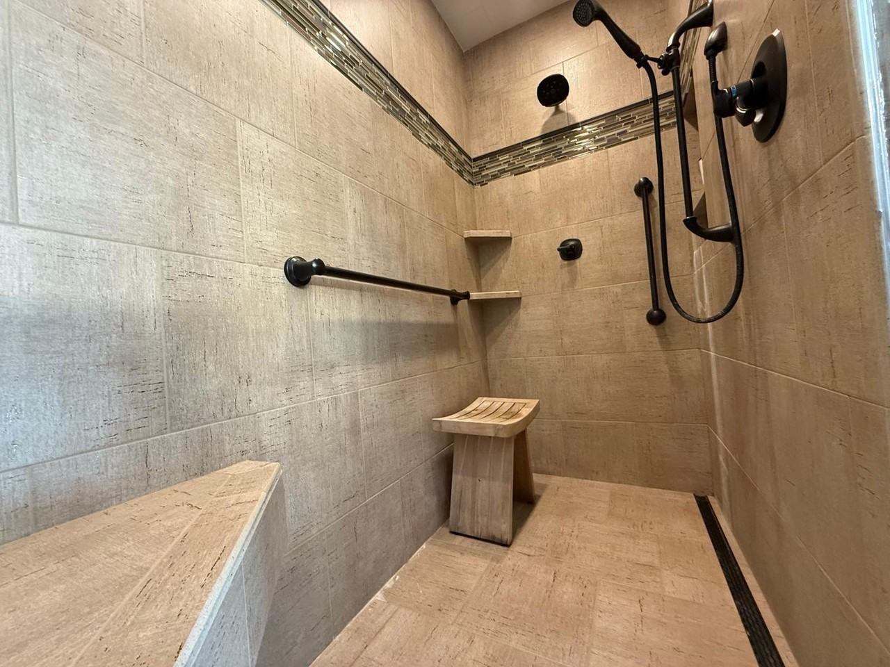 3934 Broadmoor Valley Rd - Photo 4 of 14