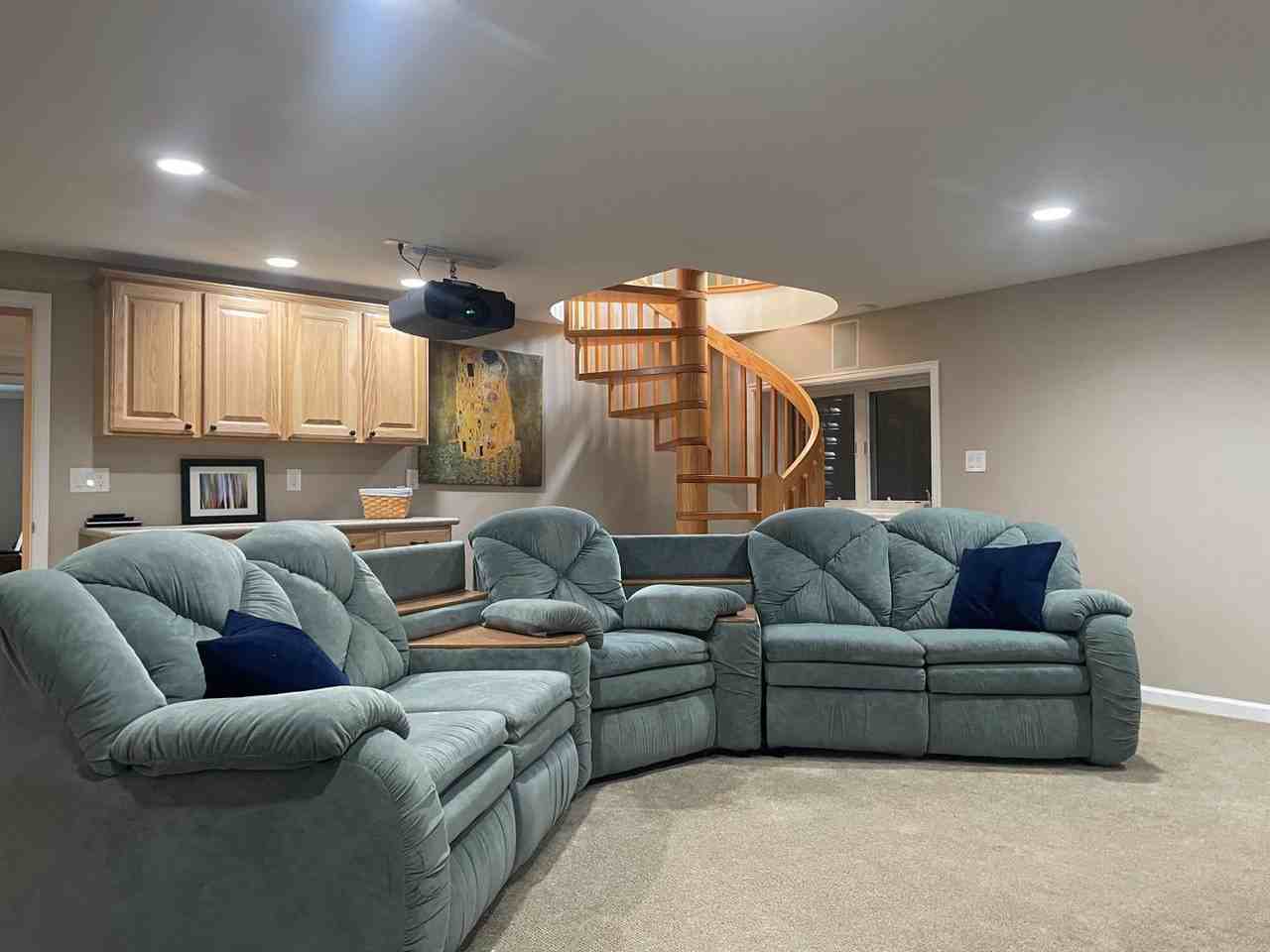 3934 Broadmoor Valley Rd - Photo 5 of 14