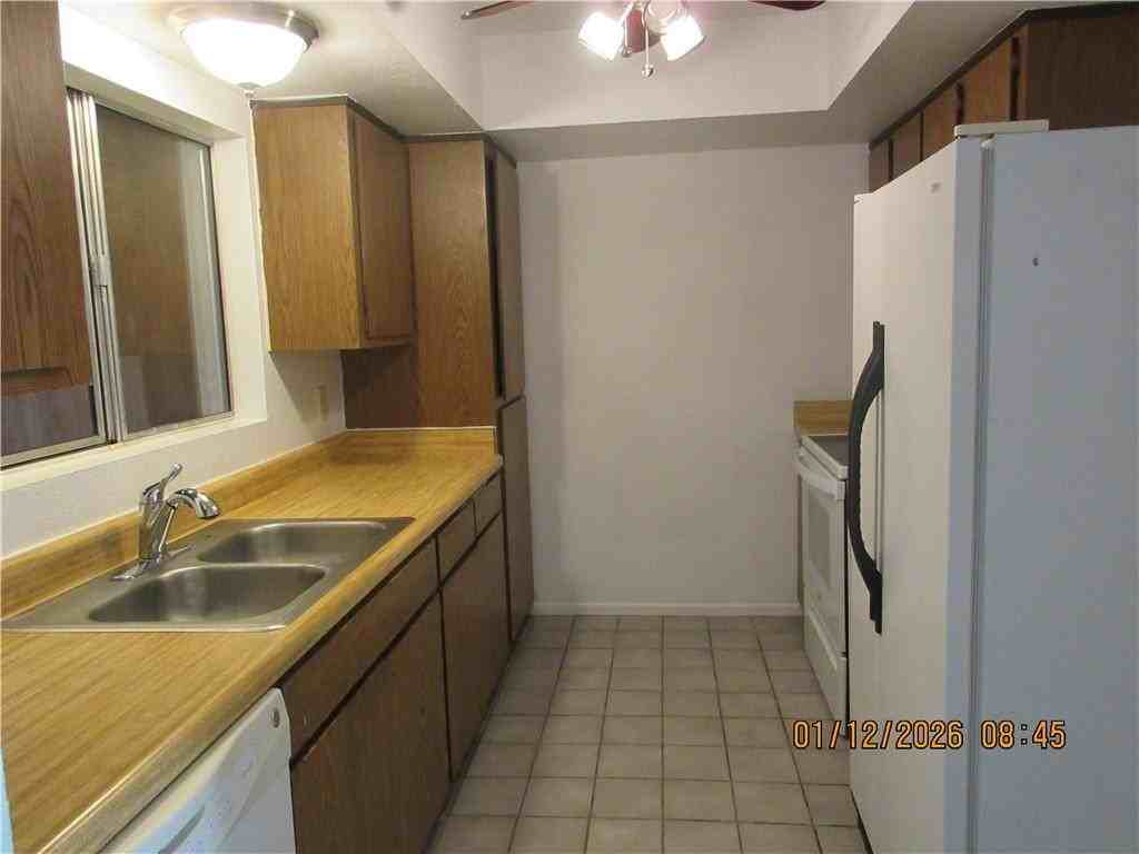 4007 Gordon Ln - Photo 4 of 11