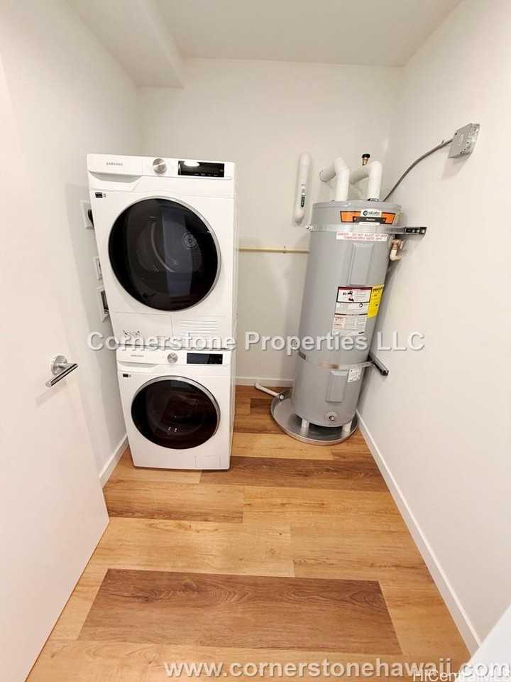 1500 Rycroft St #3819R - Photo 3 of 25