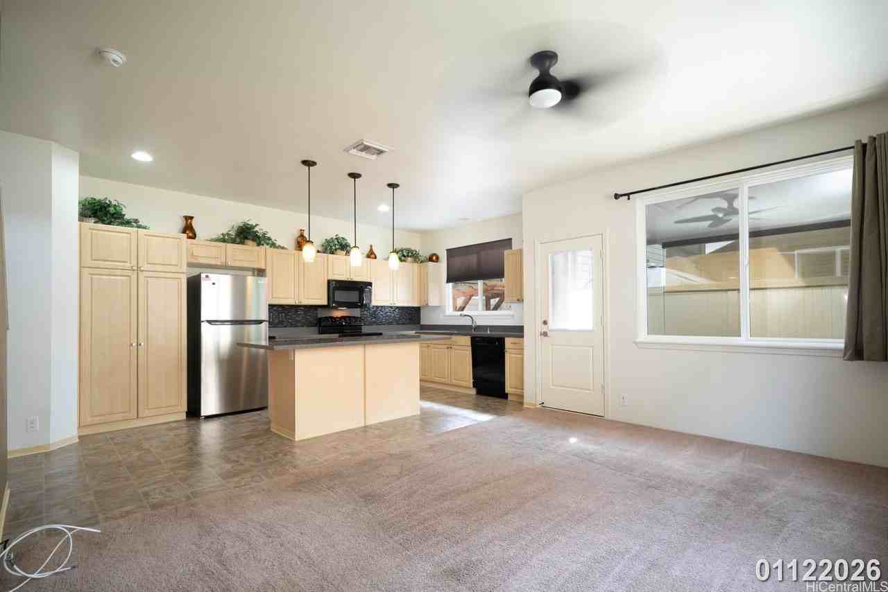 91-1001 Keaunui Dr #419 - Photo 6 of 25