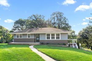 featured image of 9186 W Springhill Dr