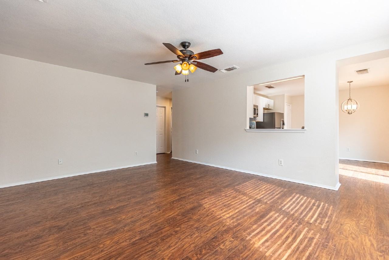 2518 Paddle Crk - Photo 4 of 28