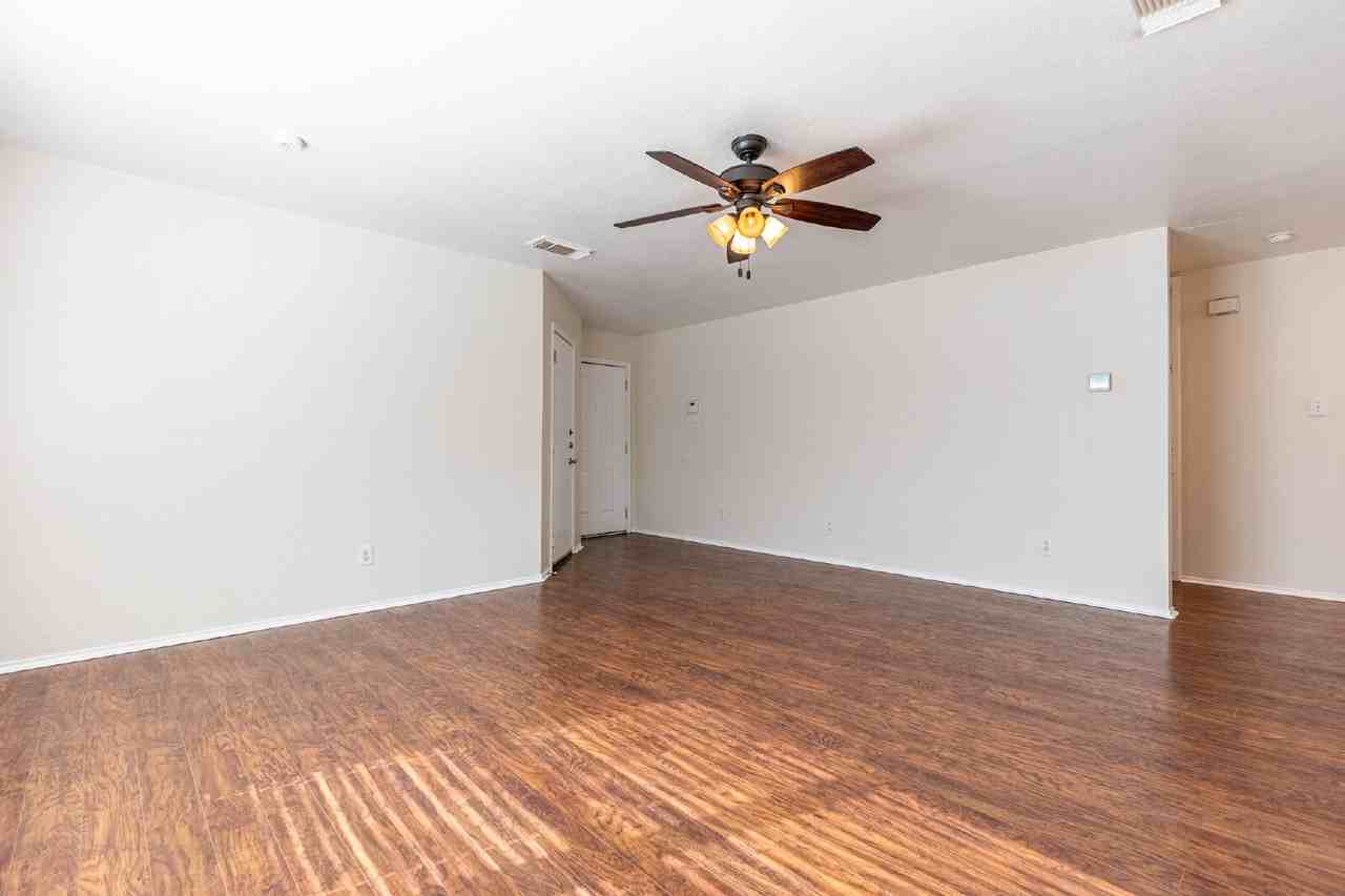 2518 Paddle Crk - Photo 5 of 28