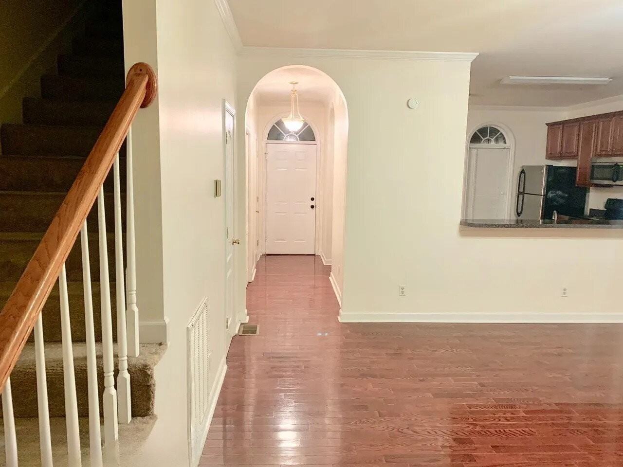 1814 Ed Temple Blvd - Photo 5 of 17