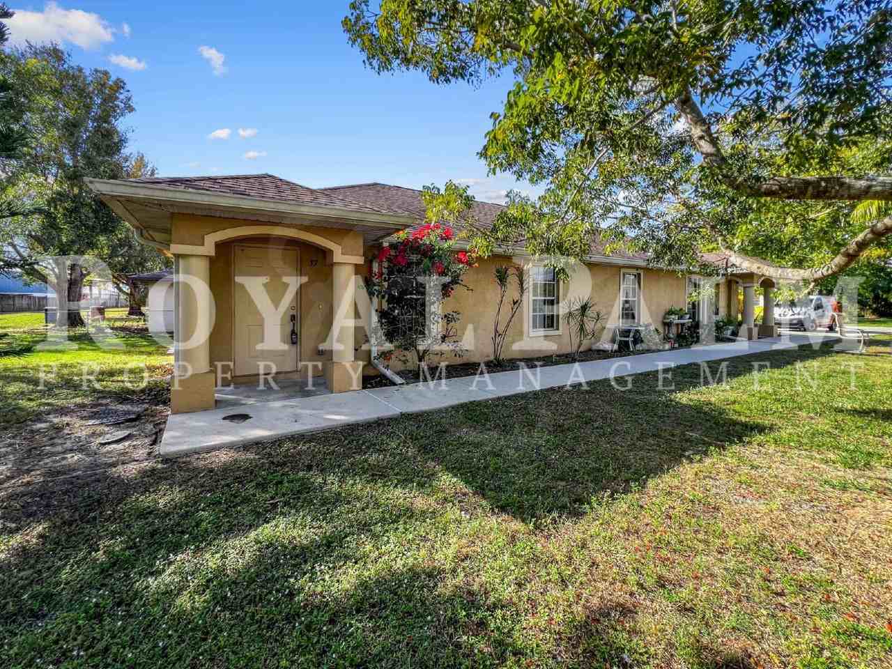 13437 1st St - Photo 2 of 24