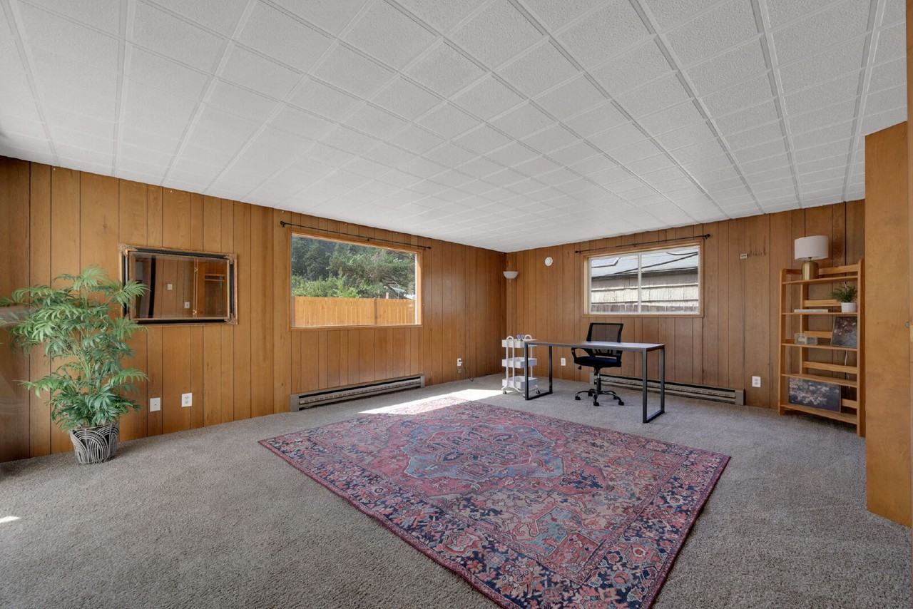 1648 Augusta St - Photo 7 of 20