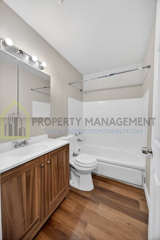 2605 Albatross Way #3 - Photo 4 of 28