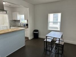 featured image of 1232 Nw 44th St #4