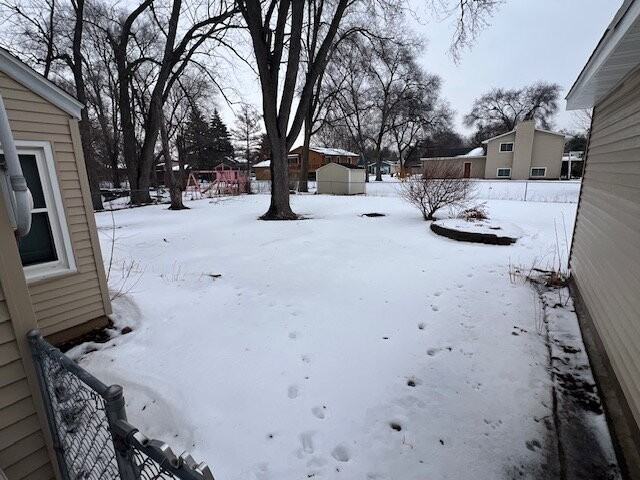 7730 Humboldt Ave N - Photo 3 of 17