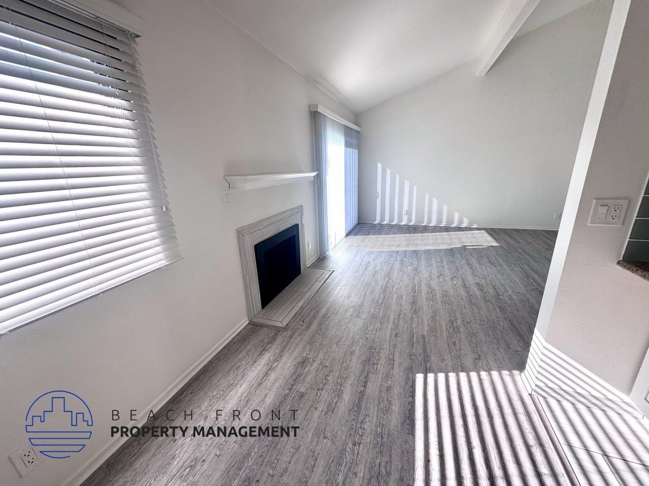 6712 W. 86th Pl. - Photo 5 of 17