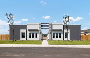 featured image of 4216 Walnut Ave #3