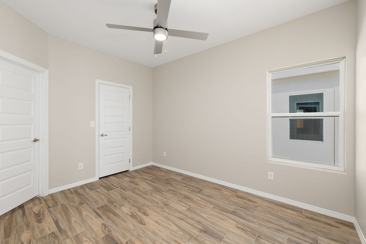 4220 Walnut Ave #2 - Photo 3 of 50