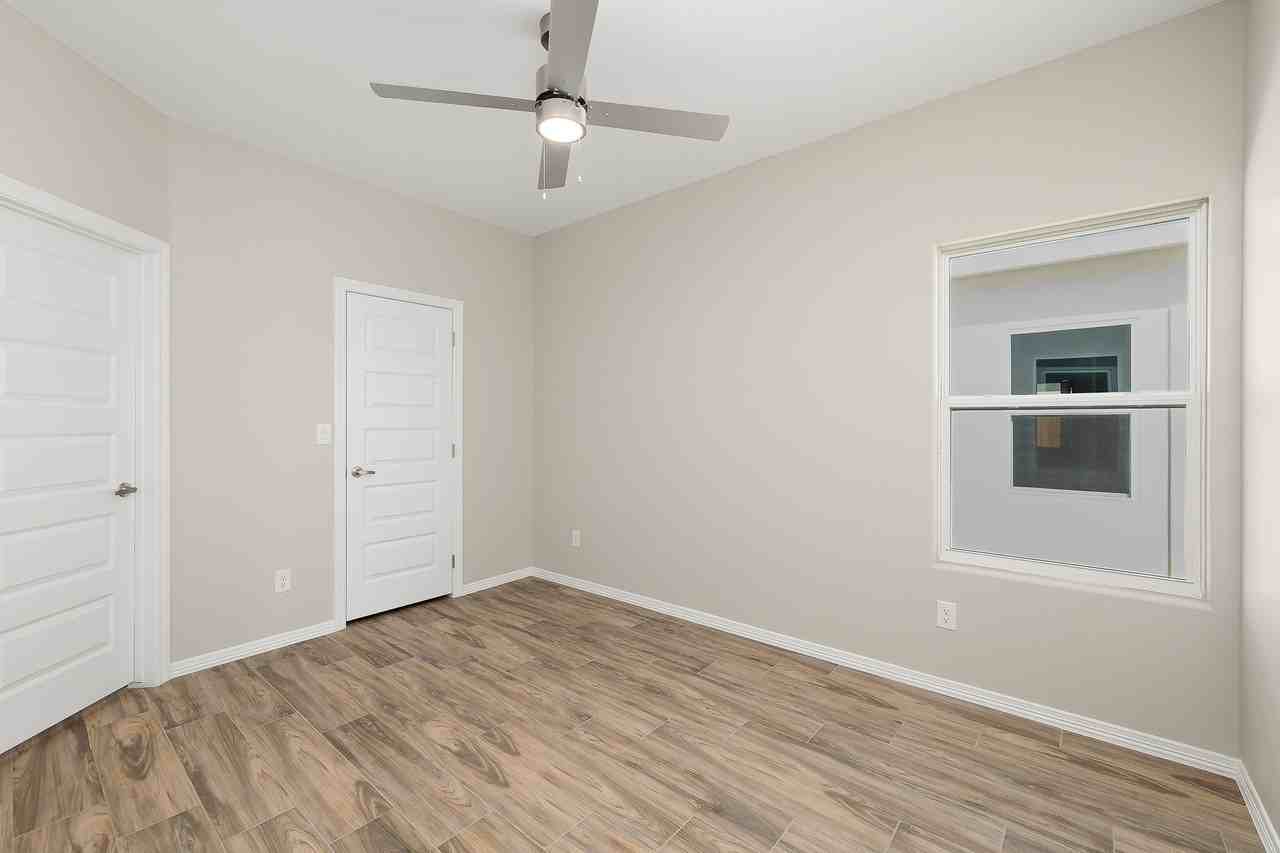 4220 Walnut Ave #2 - Photo 5 of 50