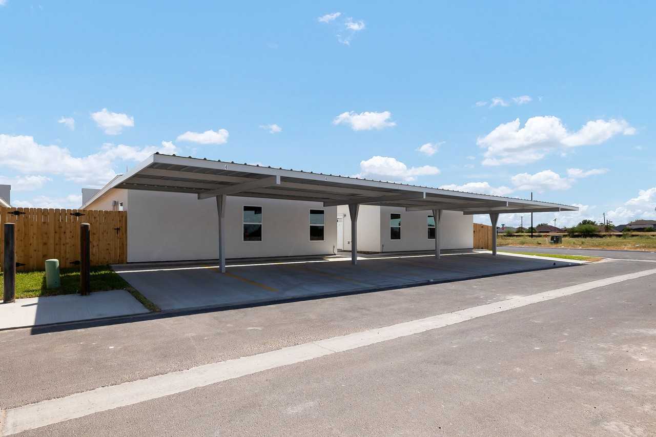 4220 Walnut Ave #2 - Photo 5 of 50