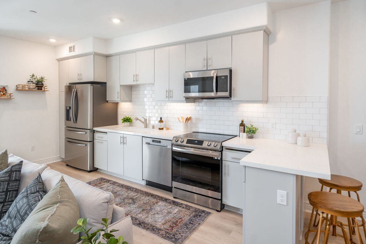 945 Madonna Rd - Photo 4 of 7