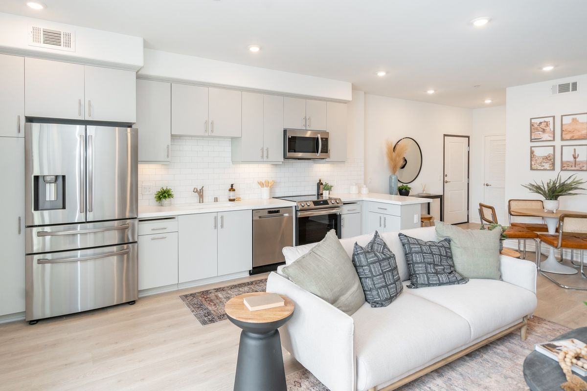 945 Madonna Rd - Photo 6 of 7