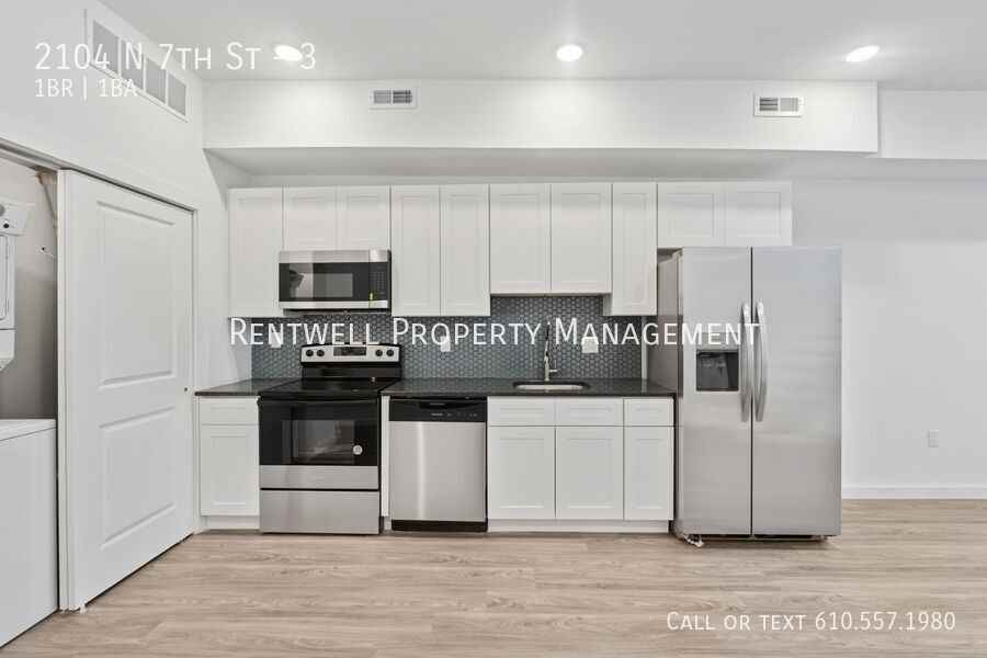 2104 N 7th St #3 - Photo 2 of 18