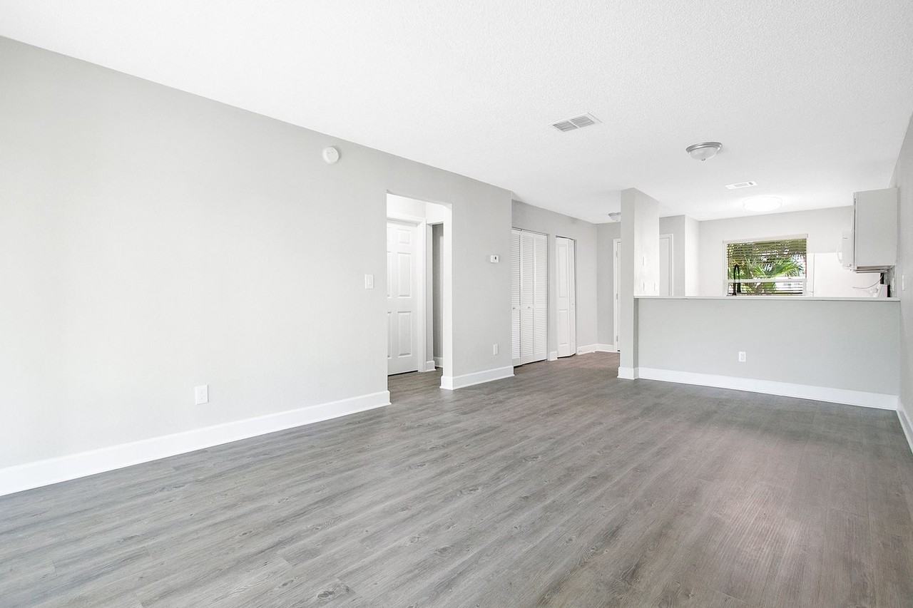 2560 Woodgate Blvd #105 - Photo 2 of 16