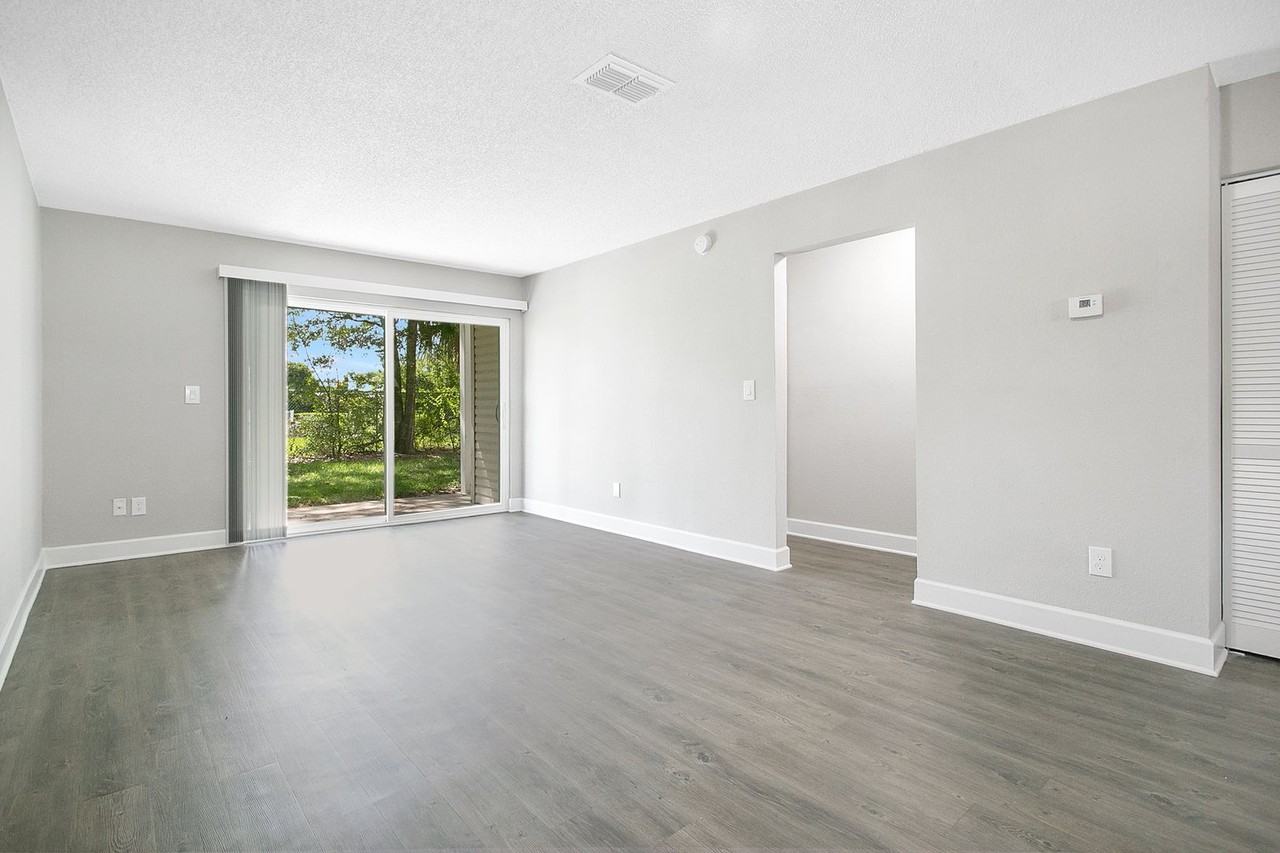 2560 Woodgate Blvd #105 - Photo 5 of 16