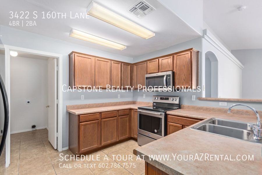 3422 S 160th Ln - Photo 5 of 24