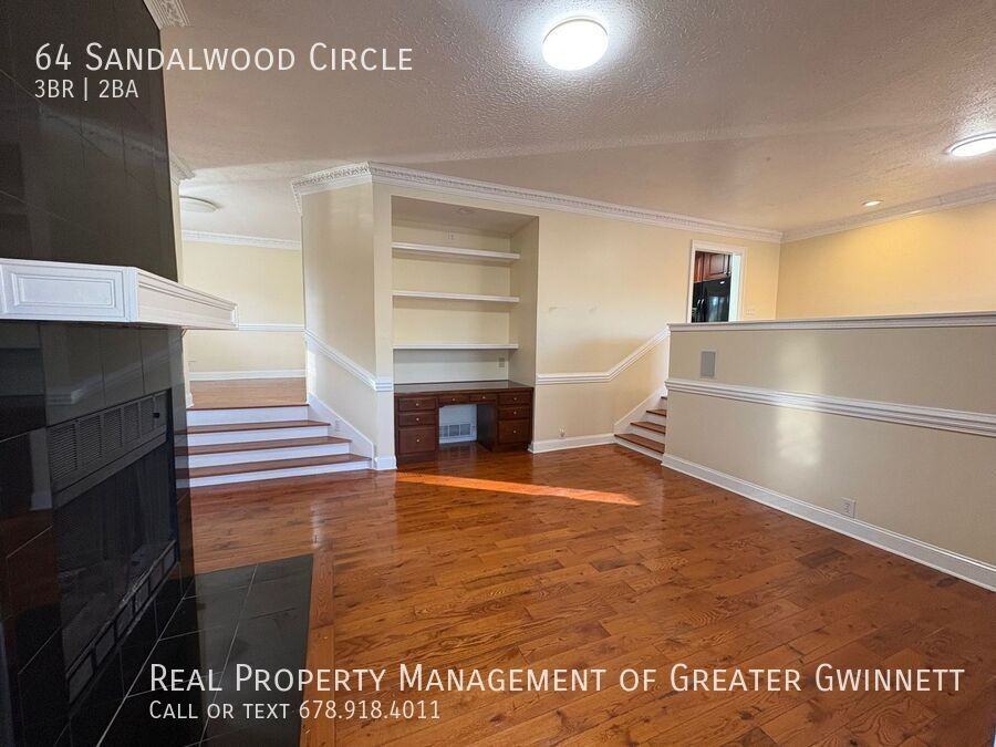 64 Sandalwood Cir - Photo 4 of 18