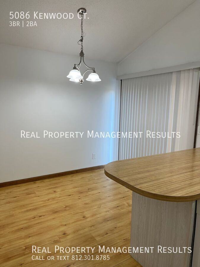 5086 Kenwood Ct - Photo 7 of 21