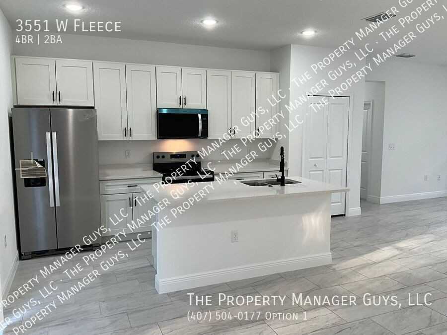 3551 W Fleece Dr - Photo 5 of 12