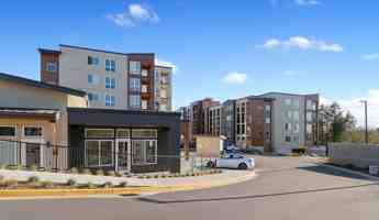 featured image of 2121 Barnes Ct Sw