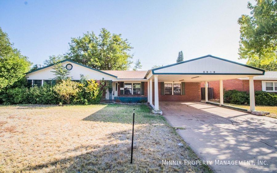 5209 15th St - Photo 2 of 41